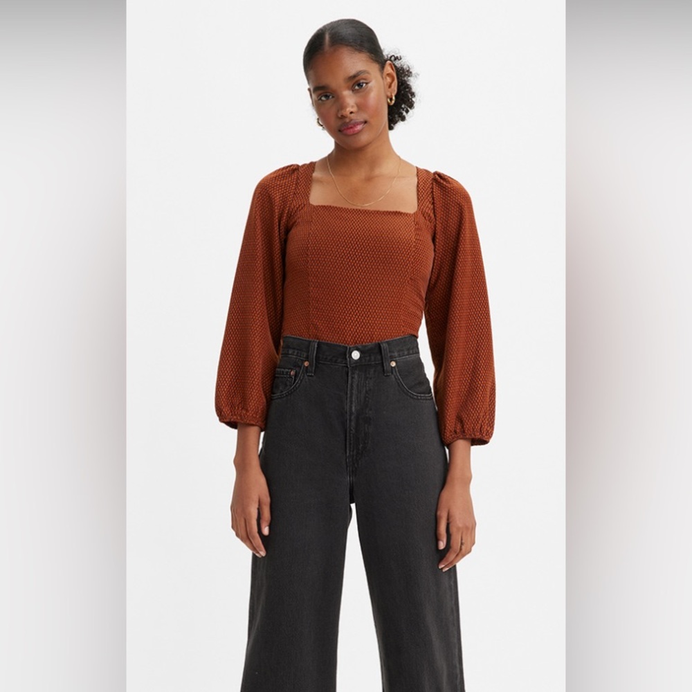 Levi's Women's Brown Square Neck Blouse